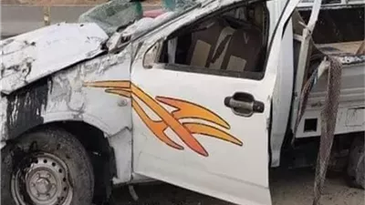 إصابة 9 في تصادم ربع نقل محملة بالرمان وملاكي بسوهاج