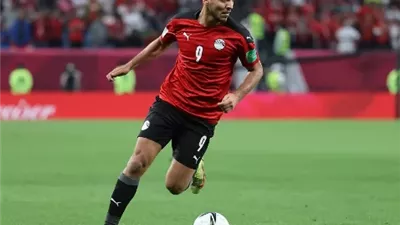 محمد شريف يقود هجوم منتخب مصر الثاني امام الجزائر
