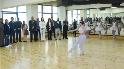وزيرالثقافةومحافظ الإسكندريةيفتتحان المبنى الجديدلأكاديمية الفنون
