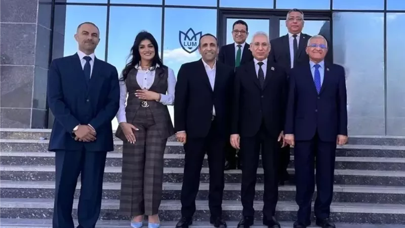 بوابة الجمهورية