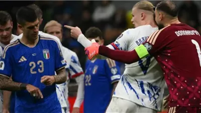 تفاصيل مشادة هالاند ومانشيني خلال مباراة إيطاليا والنرويج