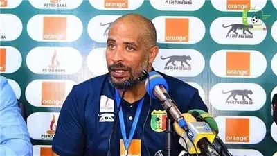 مدرب نيجيريا يتهم الكونغو بممارسة 