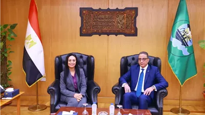 وزيرة التضامن ومحافظ الفيوم يبحثان التعاون للتوسع في برامج الحماية الاجتماعية