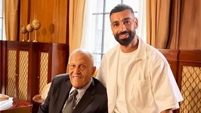 صلاح : أحب التواجد مع بناتى .. وهذا أول شيء أفعله عند عودتى إلى مصر