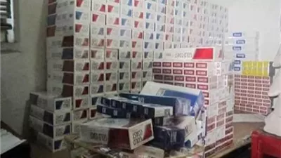 ضبط عاطلًا بحوزته 87 ألف عبوة سجائر مجهولة المصدر بسيوة