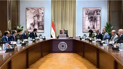 رئيس الوزراء يستعرض الموقف التنفيذي للمبادرة الرئاسية حياة كريمة