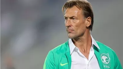 رينارد يعلن تشكيل منتخب السعودية لمواجهة الجزائر وديًا