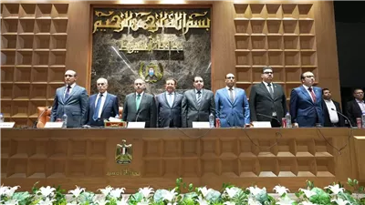 الأمين العام للمحكمة العربية للتحكيم يثمن جهود محافظة أسيوط