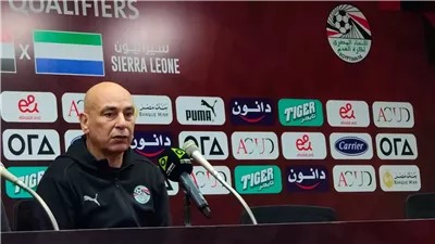 مدرب منتخب مصر السابق يهاجم حسام حسن بسبب تصريحاته