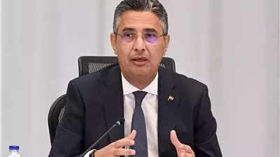 وزير التموين: توافر السكر الحر بسعر 28 جنيها في المجمعات