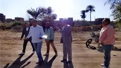 لجنة من الدفاع والتنمية المحلية لمراجعة وتقييم المعدات والمركبات