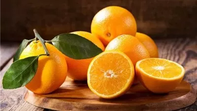 منها البرتقال.. 5 أطعمة قد تغيّر رائحتك دون أن تلاحظ