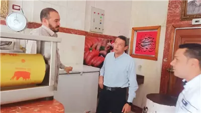 جولة مفاجئة لمحافظ السويس لضبط الأسعار والتأكيد علي توافر السلع
