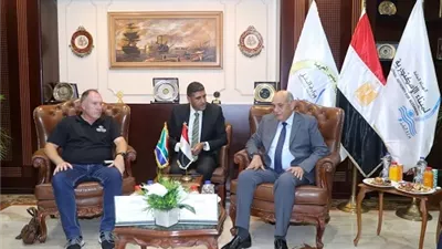 ميناء الاسكندرية يستقبل وفدًا برلمانيًا من جنوب افريقيا