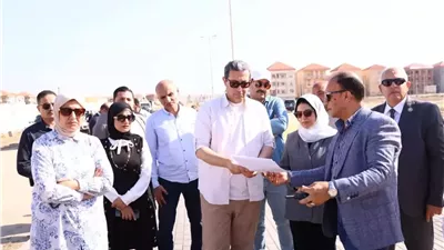 محافظ دمياط يتفقد أعمال تطوير رأس البر