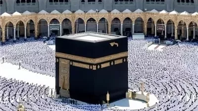 خطيب المسجد الحرام: الدنيا دار اختبار و ابتلاء