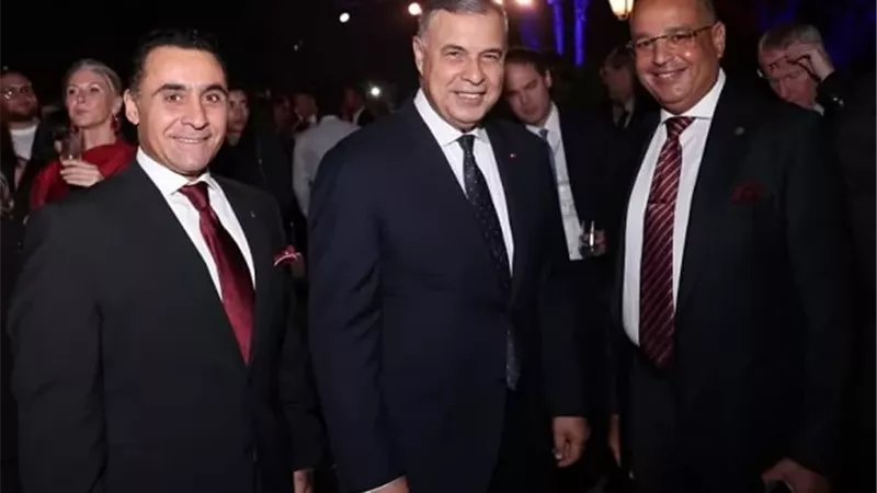 بوابة الجمهورية