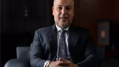 تامر عبد المنعم مع فيفى عبده فى مسلسل من تأليفه