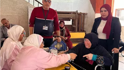 ذوي الإعاقة يثبتون عزيمتهم في صناديق بورسعيد الانتخابية