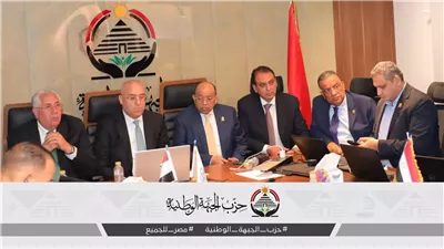 قيادات الجبهة تتابع سير العملية الانتخابية بالغرفة المركزية للحزب