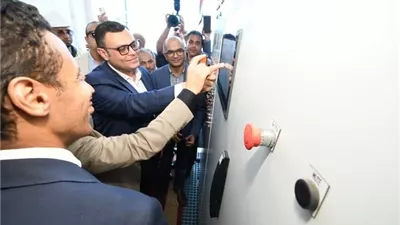وزير الإسكان ومحافظ كفر الشيخ يفتتحان محطة مياة شرب دقميرة