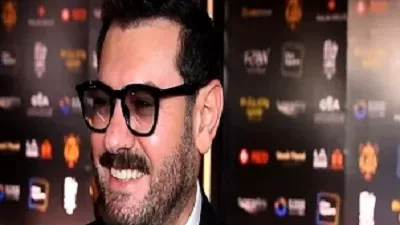 عمرو يوسف يعتذر عن تصريحه بشأن الجرأة بمؤتمر فيلم 