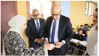 وزير التربية والتعليم يفاجئ مدارس البدرشين والصف بالجيزة