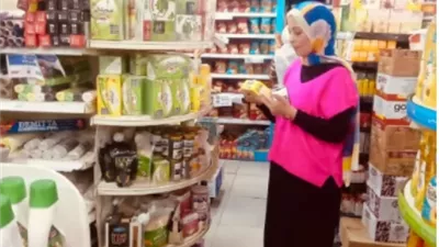 التحفظ على 5 أطنان مواد غذائية وتحرير 128 مخالفة