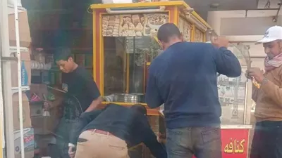 حملة مكثفة لإزالة التعديات والباعة الجائلين بمدينة بدر .. صور