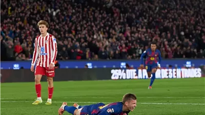 صدمة لجماهير البرسا.. اصابة قوية للاعب برشلونة أمام أتلتيكو مدريد