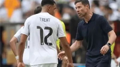 ألونسو يستعين بثنائي ريال مدريد لتعويض غياب أرنولد