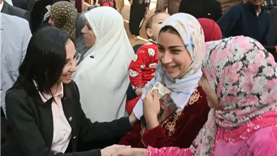 عازر تتفقد 3 لجان بدمنهور