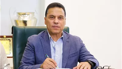 للمرة الثانية .. البدرى يهزم طارق مصطفى ويتوج بكأس السوبر الليبى