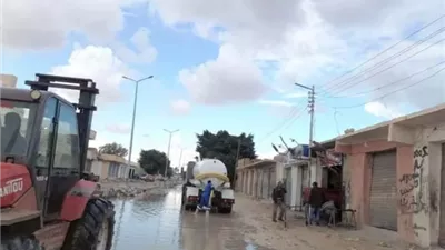 محافظ مطروح يقود غرفة الطوارئ