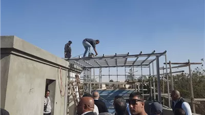 حملات إزالة فورية لمخالفات البناء بالقاهرة الجديدة .. صور