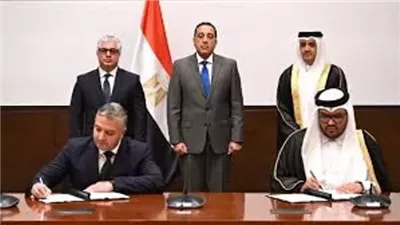 رئيس الوزراء يشهد توقيع عقد مشروع شركة المانع القابضة القطرية بالسخنة