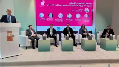 وزير الإسكان يستعرض تجربة مصر في الإسكان الأخضر بالدوحة