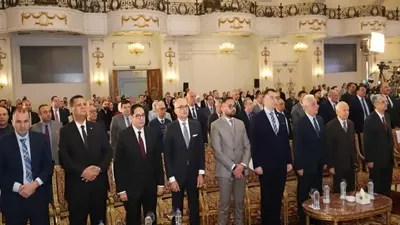 رئيس جامعةعين شمس يشهد افتتاح النسخة الـ9 من مؤتمر الأهرام للطاقة