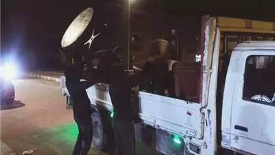 جهاز بدر يشن حملة إشغالات ليلية على المحلات والورش والمقاهى.. بالصور
