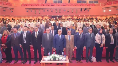 رئيس جامعة السويس يفتتح فعاليات ورش بداية جديدة لضمان جودةالتعليم