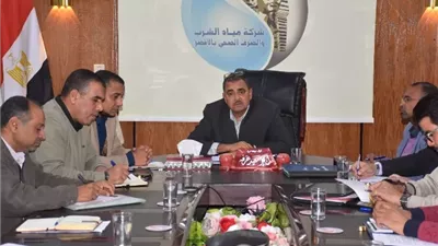 مياه الأقصر تعقد إجتماع رؤساء القطاعات لتحسين منظومة العمل