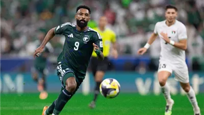 بسبب الامطار.. توقف مباراة السعودية والإمارات