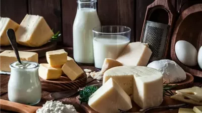 دراسة: الجبن كامل الدسم قد يقلل خطر الخرف