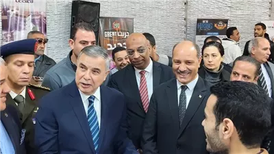 محافظ الاسكندريه يفتتح الملتقى التوظيفى لمدارس التعليم الفنى
