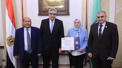 جامعة بنها:اعتماد مركز تنمية قدرات أعضاء هيئة التدريس كمركز معتمد