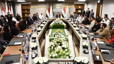 وزير الشباب يستقبل وفداً شبابياً قطرياً في زيارة رسمية إلى مصر