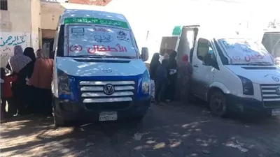 صحة دمياط تواصل برنامج القوافل الطبية المجانية