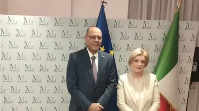 وزير العمل محمد جبران