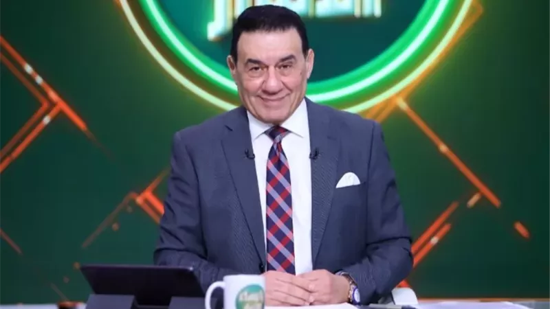 مدحت شلبي