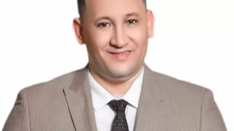 الدكتور أشرف غراب